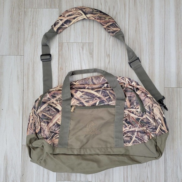 Camo Bags Ducks Unlimited Large Sportsman Duffle Bag Camo